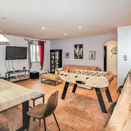Nice Home In Montelimar