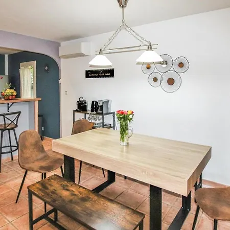 Nice Home In Montelimar * Montélimar